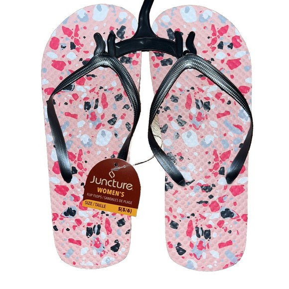 Flip Flops NWT Juncture Paint Splat Pink Gray White Women's Rubber  Size S‎ 5/6 - Picture 1 of 5